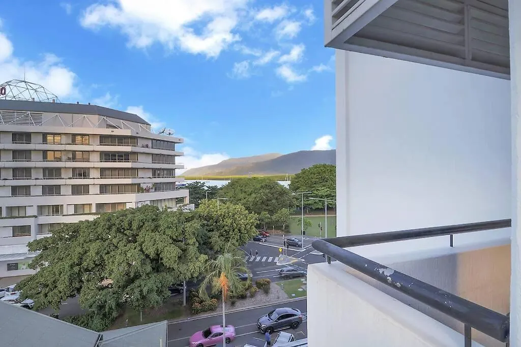 An Abode On Abbott - In The Heart Of The City Cairns